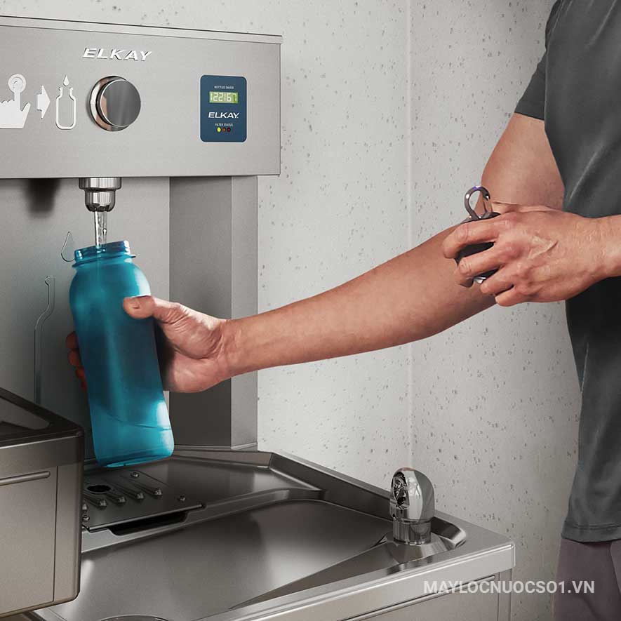 Nên uống nước đun sôi để nguội hay nước lọc? Tuỳ thuộc vào nhu cầu và điều kiện của từng gia đình nhưng phải đảm bảo nguồn nước đầu vào sạch